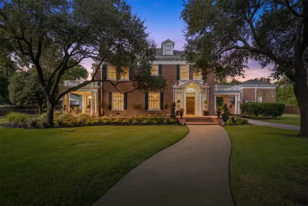 201 Overhill Drive, Waxahachie, TX 75165