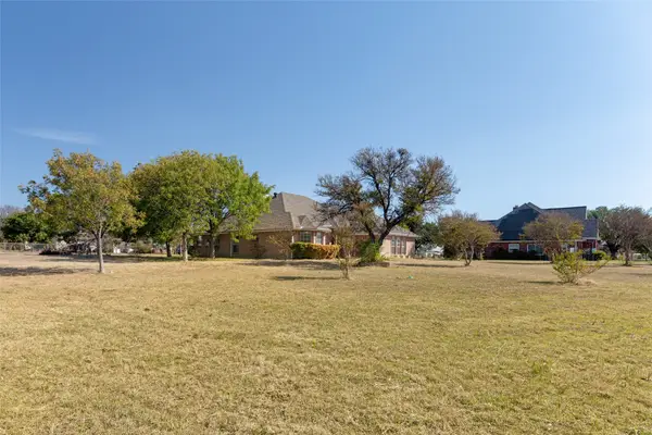 7848 Nine Mile Bridge Road, Fort Worth, TX 76135