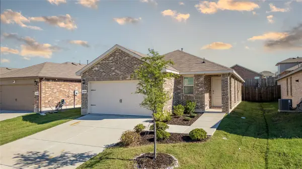 1526 Dilley Lane, Forney, TX 75126