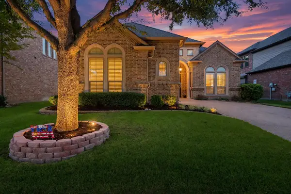 1408 St Tropez Lane, Arlington, TX 76013