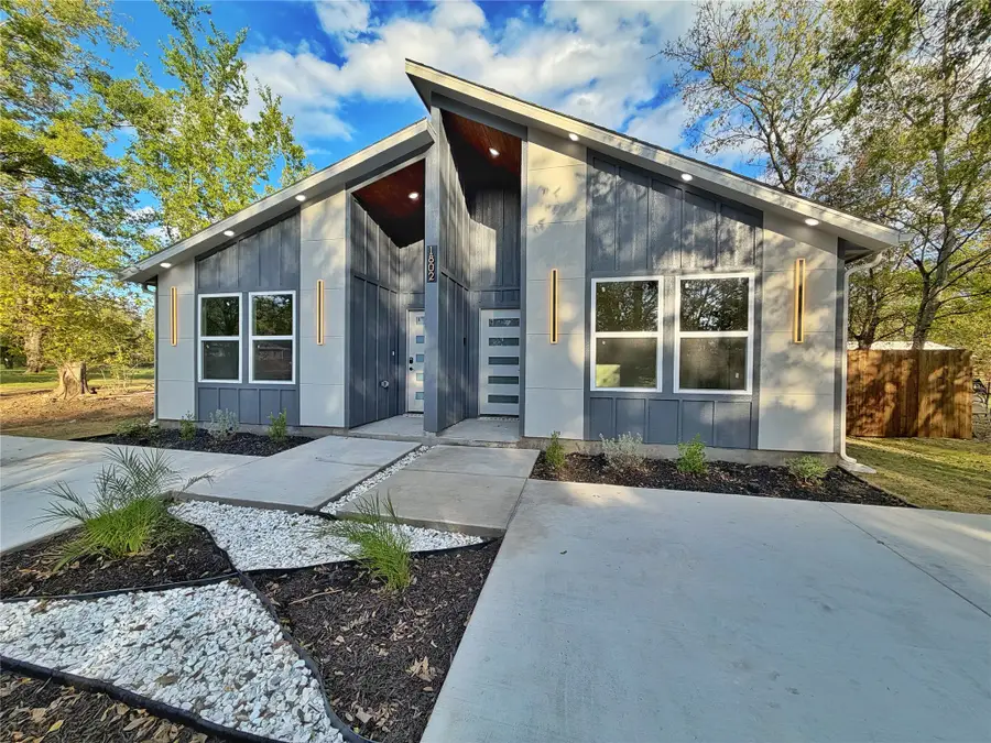 1802 Division Street, Commerce, TX 75428 - #3