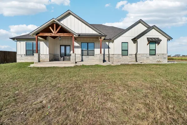 1360 County Road 4522, Decatur, TX 76234