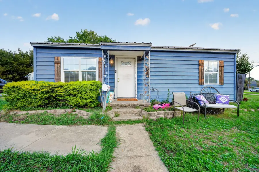 318 Charles Drive, Irving, TX 75060 - #3