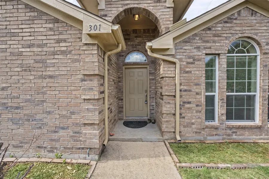 301 Wintergreen Court, Weatherford, TX 76085 - #3