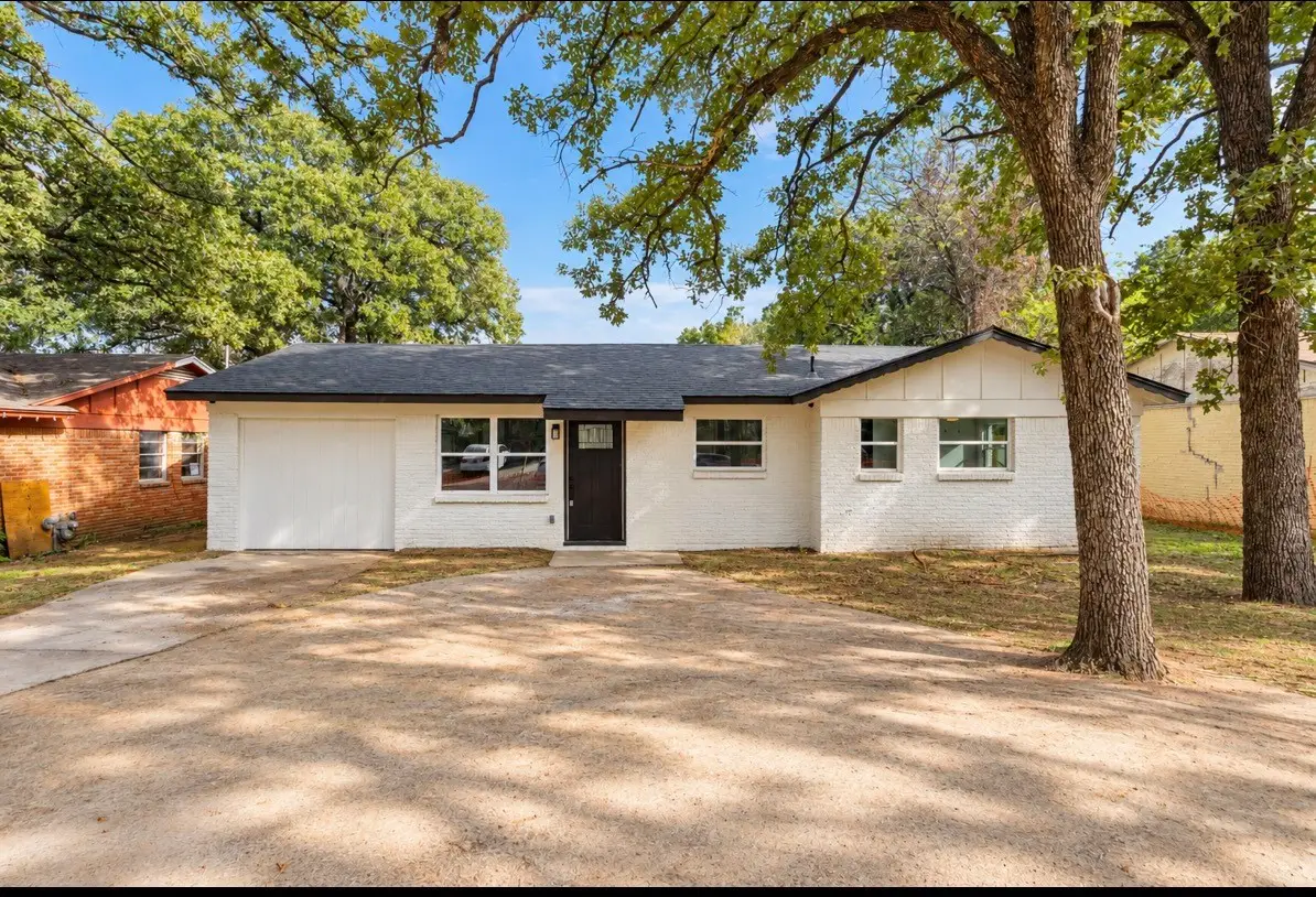 4813 Alandale Drive, Forest Hill, TX 76119 - #1