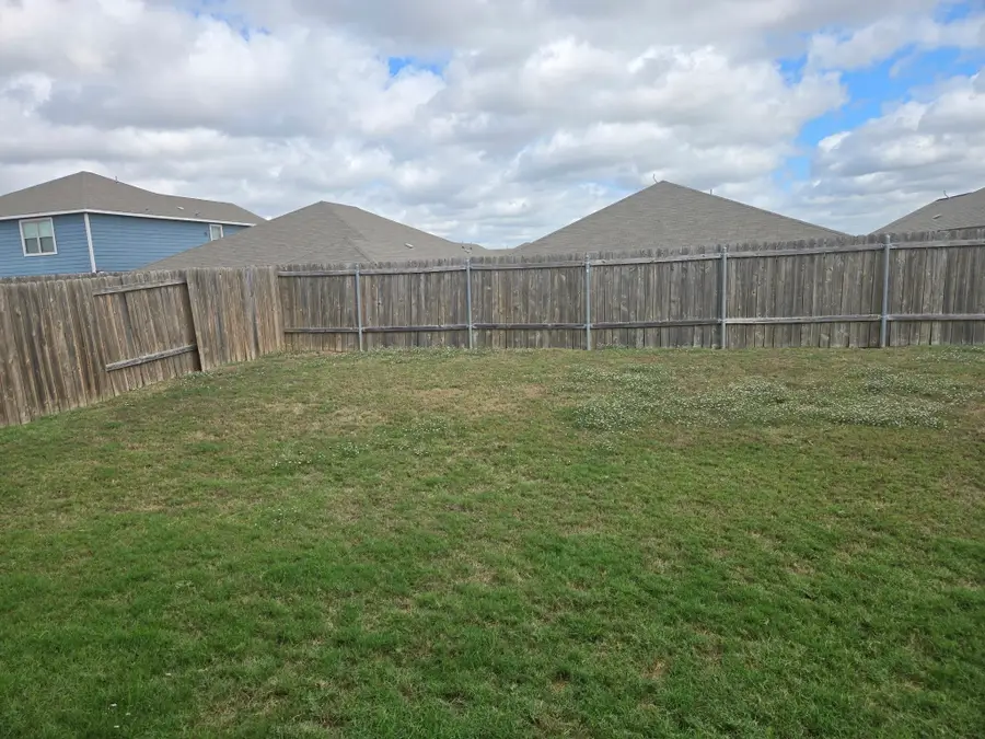 137 Presidents Way, Venus, TX 76084 - #3