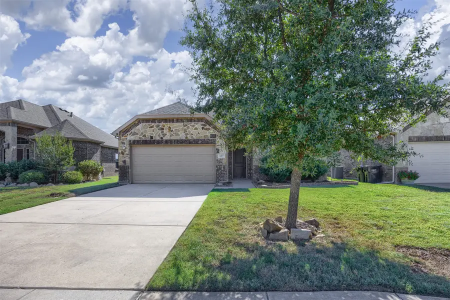 627 Redwood Drive, Greenville, TX 75402 - #2