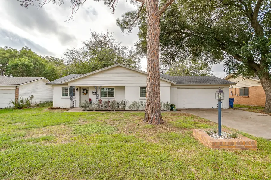 1033 Angela Court, Everman, TX 76140 - #2