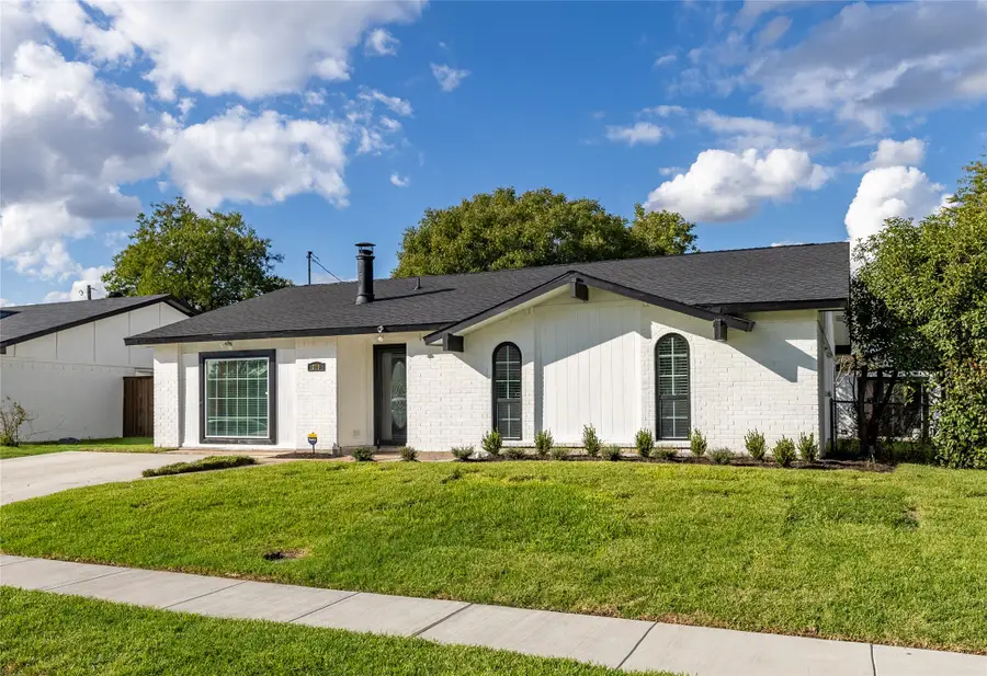 310 Glendale Drive, Grand Prairie, TX 75052 - #3