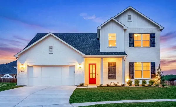 913 Triple Crown Court, Willow Park, TX 76087