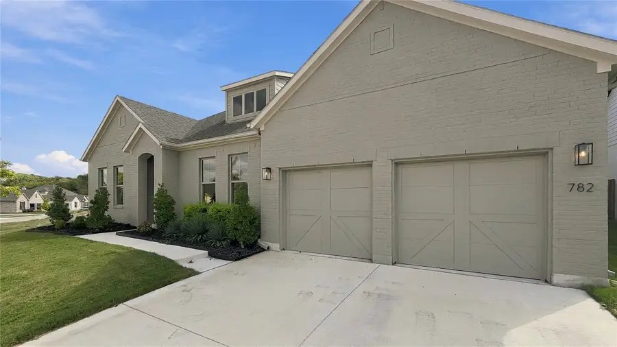 782 Sterling Drive, Benbrook, TX 76126 - #2