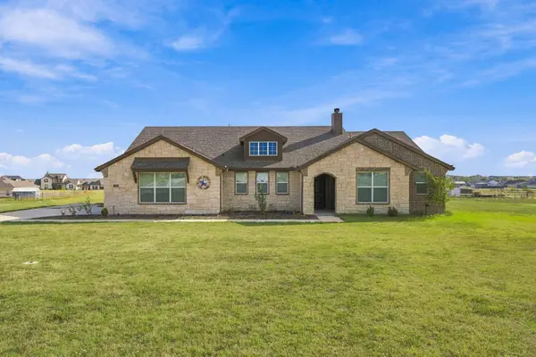 123 Croft Court, Decatur, TX 76234