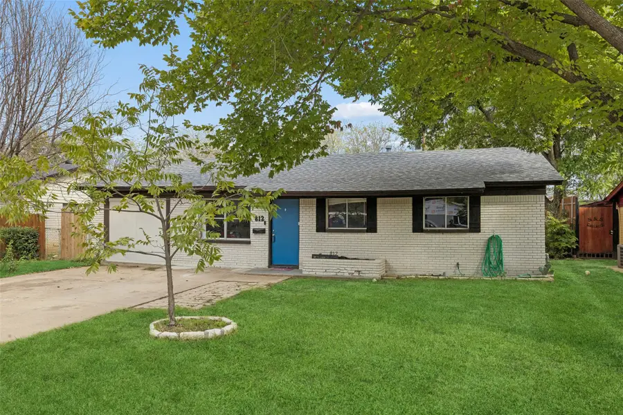 812 W Barron Avenue, Everman, TX 76140 - #3