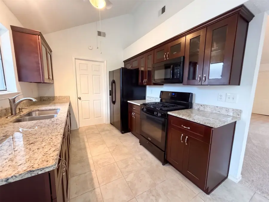 1625 Cool Springs Drive, Mesquite, TX 75181 - #2