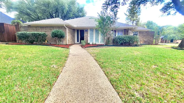 2302 Lone Oak Trail, Garland, TX 75044