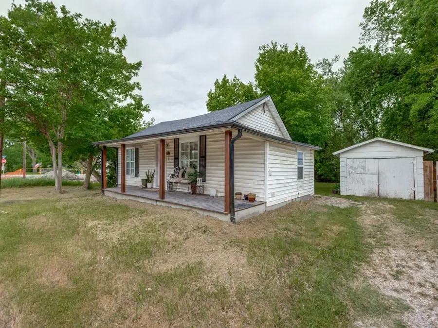 468 W Van Alstyne Parkway, Van Alstyne, TX 75495 - #2