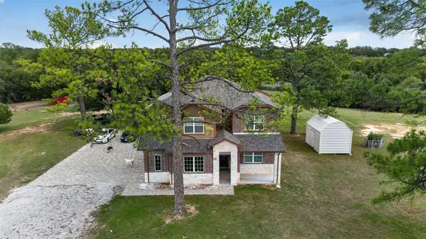 211 Private Road 4376, Decatur, TX 76234
