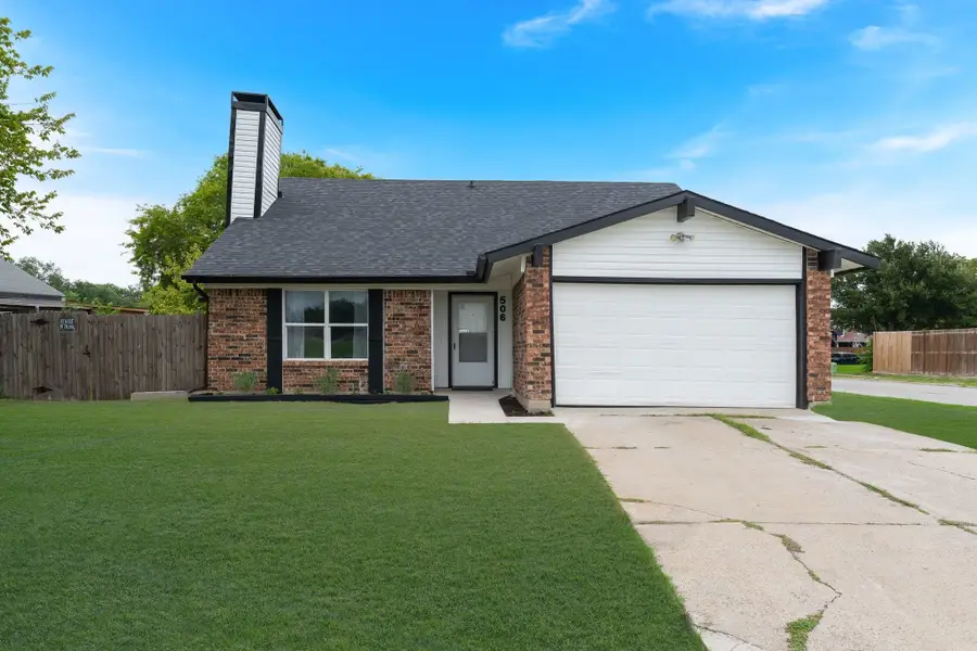 506 E Springdale Lane, Grand Prairie, TX 75052 - #3
