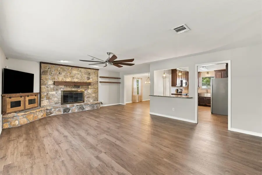 350 Jon Street, Lorena, TX 76655 - #3