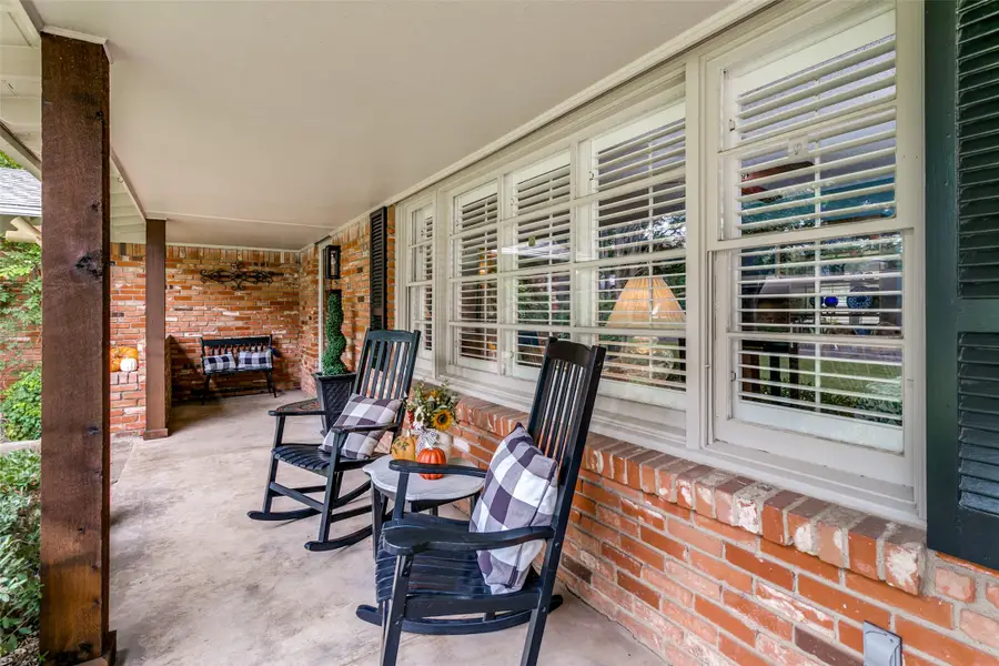 4309 Selkirk Drive W, Fort Worth, TX 76109 - #3