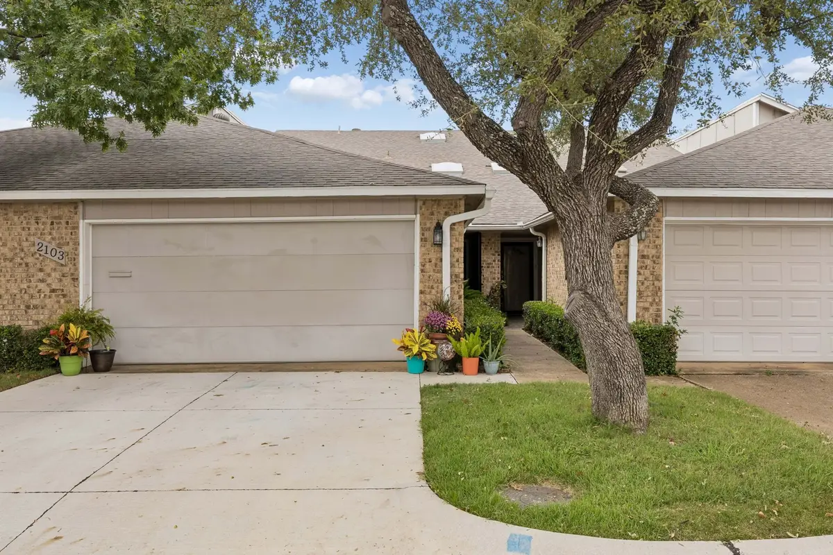 2103 Country Villa Drive, Carrollton, TX 75006 - #1