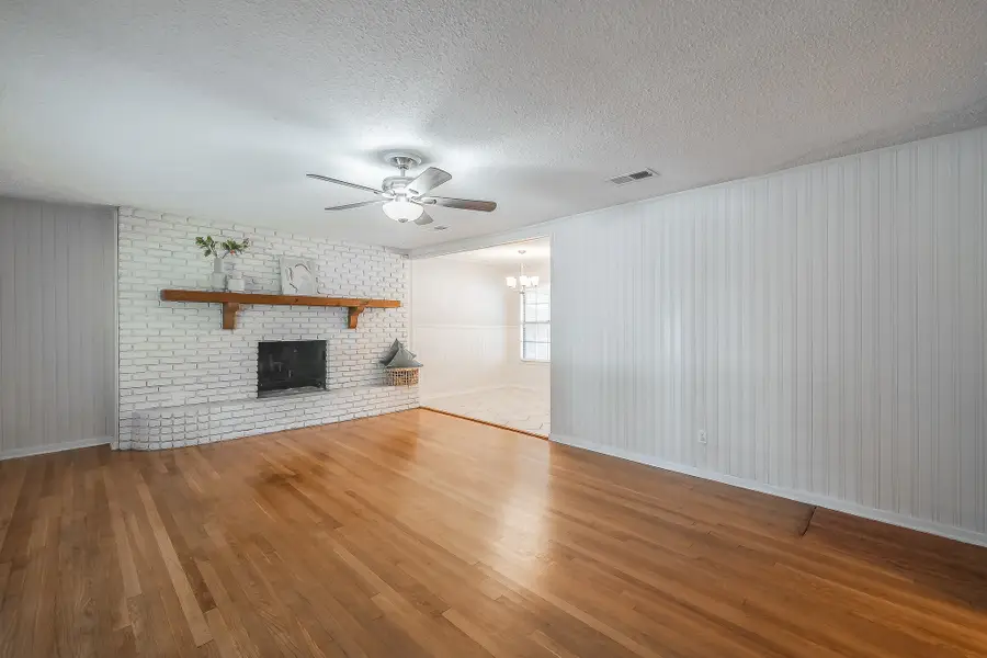 2258 Roberts Cut Off Road, Sansom Park, TX 76114 - #3