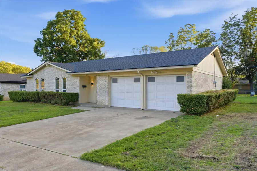 621 NW Barbara Lane, Burleson, TX 76028 - #2