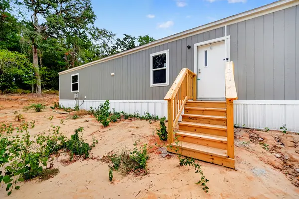 222 W Acres Road, Gun Barrel City, TX 75156