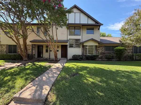 4911 Rollingwood Court, Garland, TX 75043