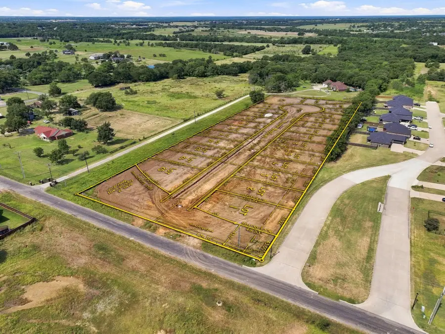 512 Pearce Meadows, Pottsboro, TX 75076 - #3