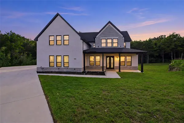 3911 Cypress Stump Court, Ovilla, TX 75154