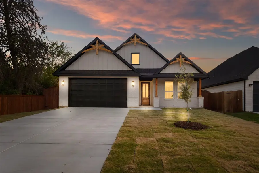 4408 Baylor Street, Fort Worth, TX 76119 - #2