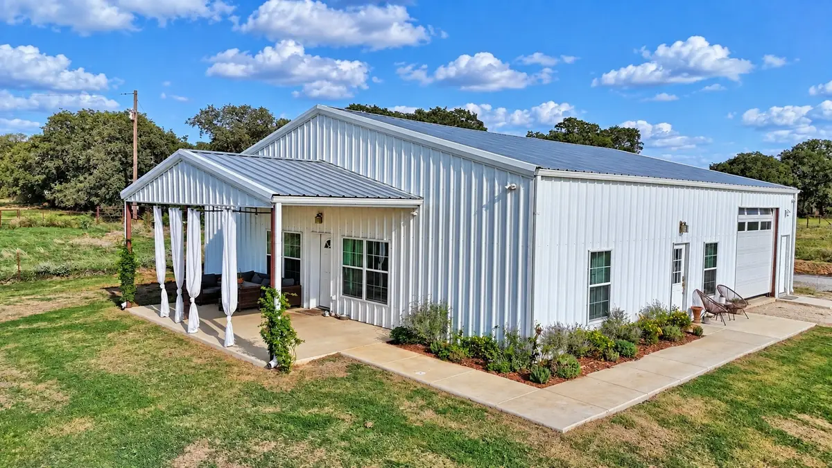 435 Lake Valley Road, Sunset, TX 76270 - #1