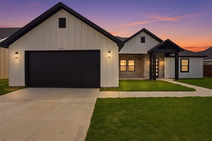 544 Highview Court, Godley, TX 76044 - #2