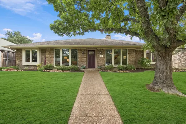 6720 Firelight Lane, Dallas, TX 75248