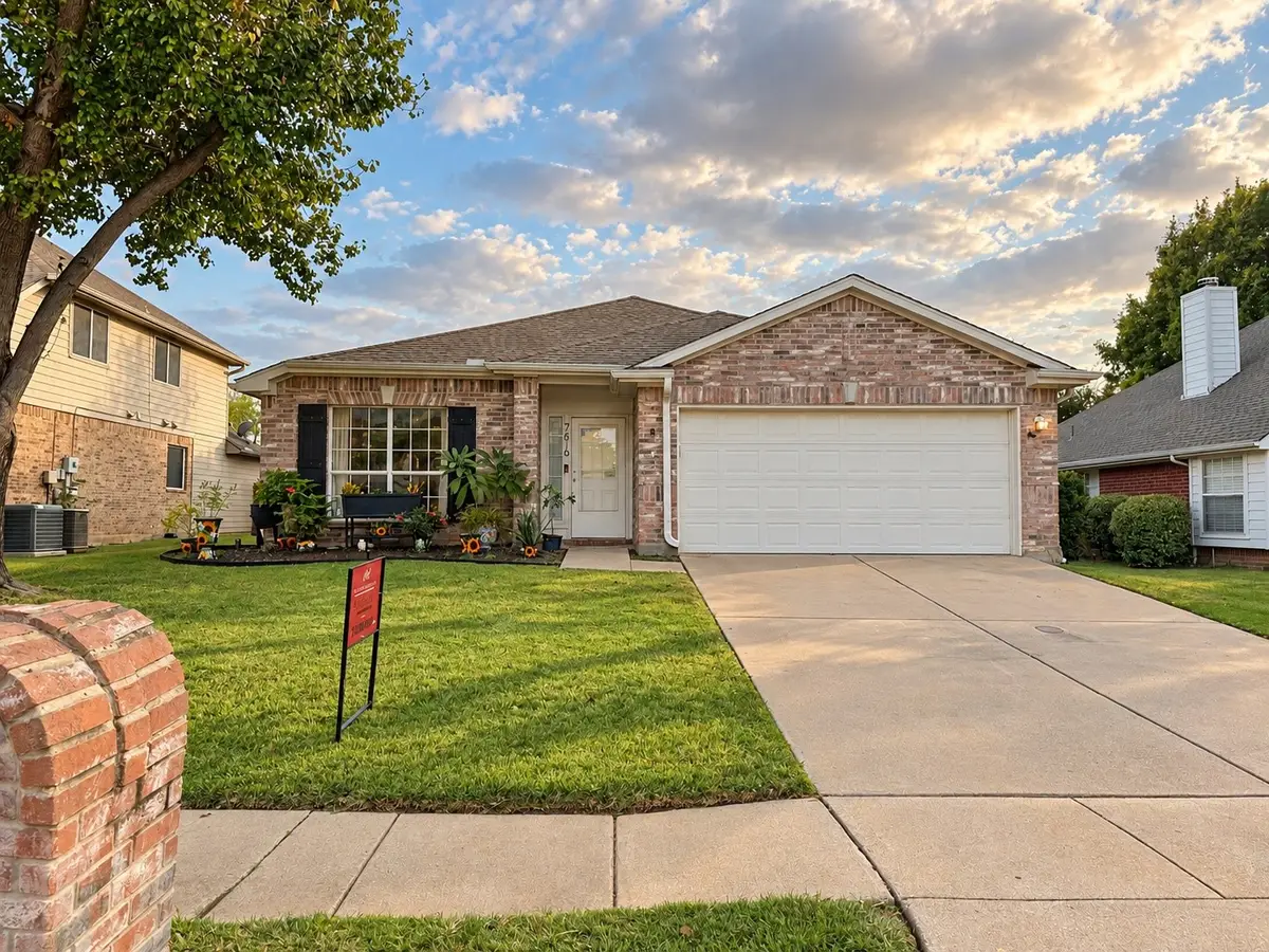 7616 Sunburst Trail, Denton, TX 76210 - #1