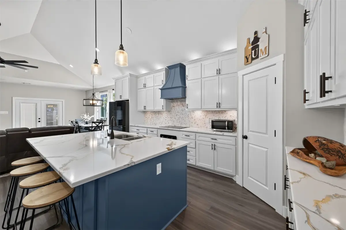 9116 Beckleycrest Avenue, Dallas, TX 75232 - #1