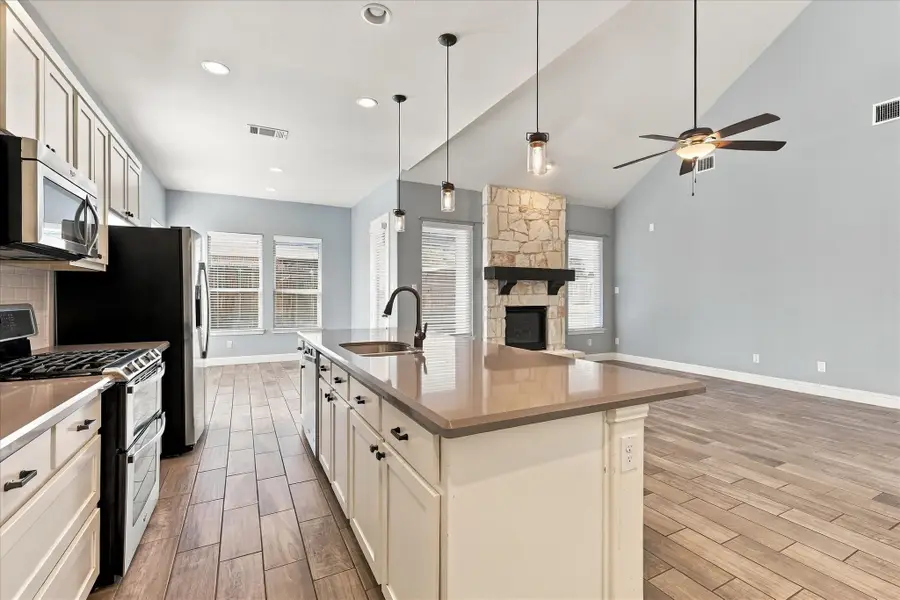 15529 Pioneer Bluff Trail, Justin Roanoke, TX 76262 - #3