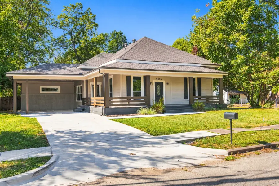 2115 Walworth Street, Greenville, TX 75401 - #3
