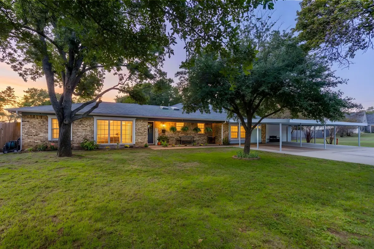 117 Black Jack Lane, Burleson, TX 76028 - #1