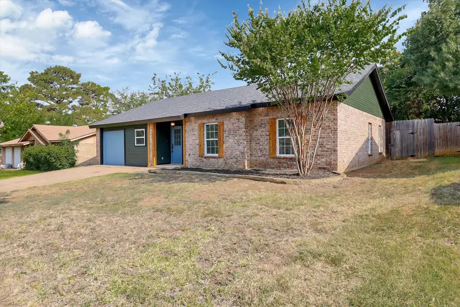 1913 Sandra Kay Lane, Arlington, TX 76015 - #3