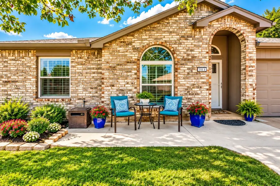 308 Candlestick Trail, Saginaw, TX 76179 - #2