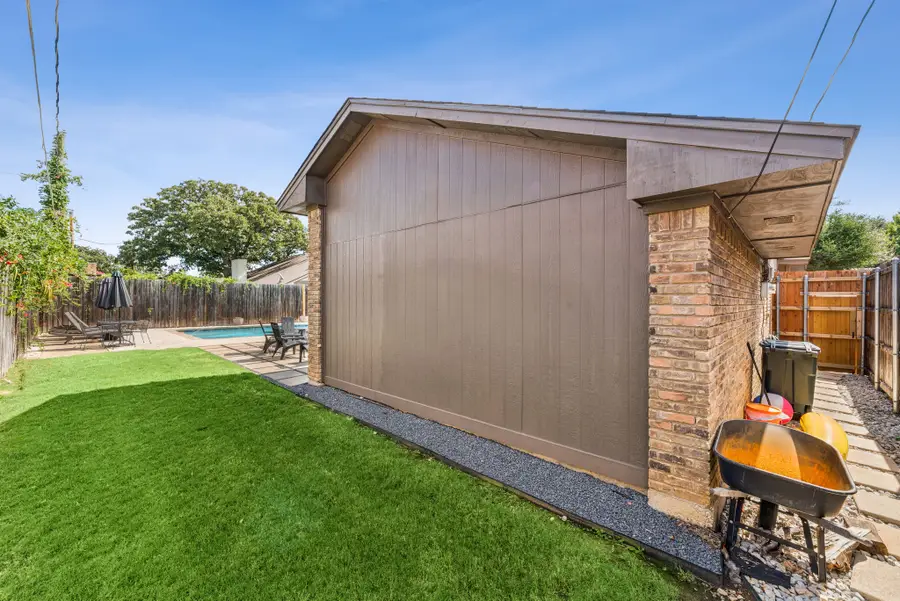 1905 Reverchon Drive, Arlington, TX 76017 - #3