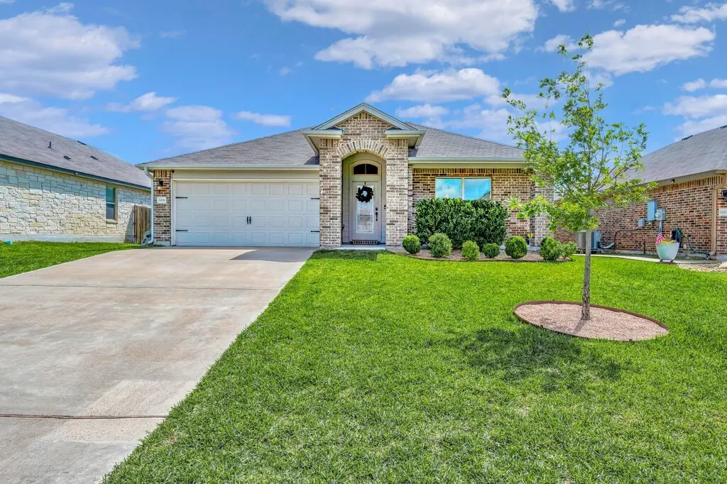 3200 Keathley Drive, Lorena, TX 76655 - #1