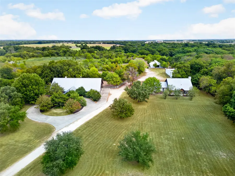 3241 Howard Road, Waxahachie, TX 75165 - #2