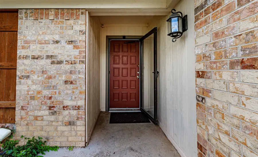 1620 Edge Hill Road, Benbrook, TX 76126 - #2