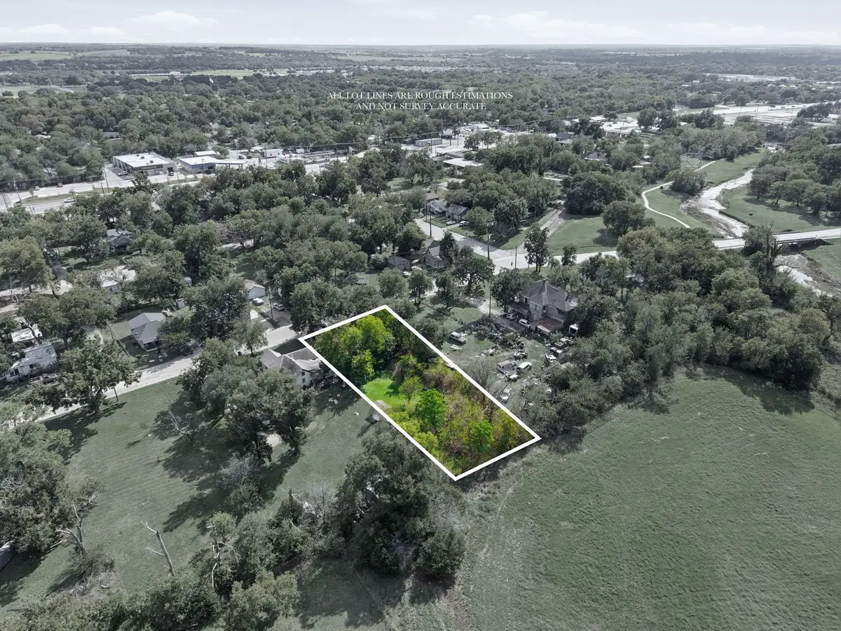 1109 Alvarado Street, Cleburne, TX 76031 - #1