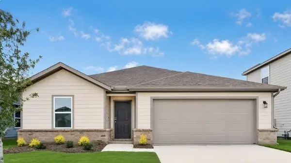 2322 Buffalo Bayou Way, Crandall, TX 75114