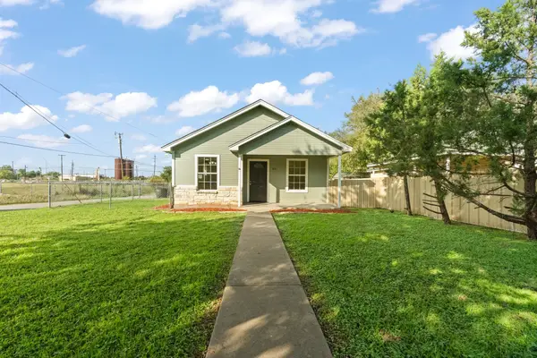 801 Trinity Street, Cleburne, TX 76031