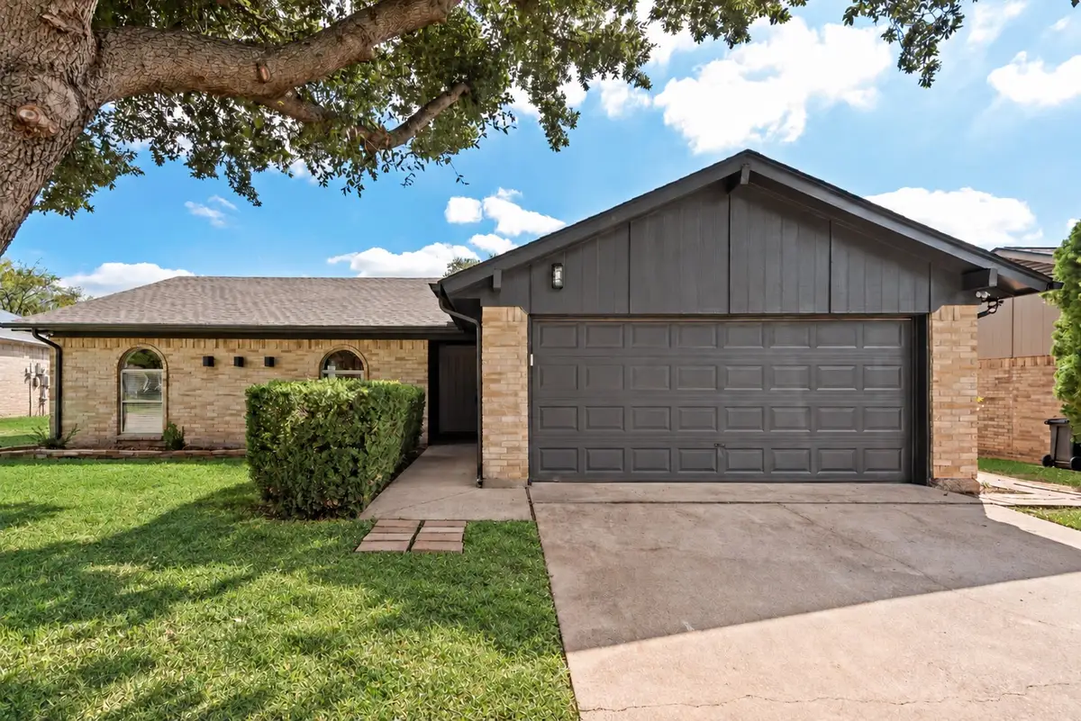 3021 Meadowmoor Street, Fort Worth, TX 76133 - #1